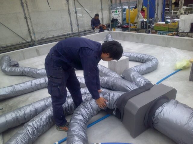 全館空調床下ダクト施工1